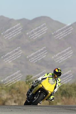 media/Dec-01-2025-Moto Forza (Mon) [[2daa91e15f]]/2-Intermediate Group/Session 2 Turn 9 Entry/